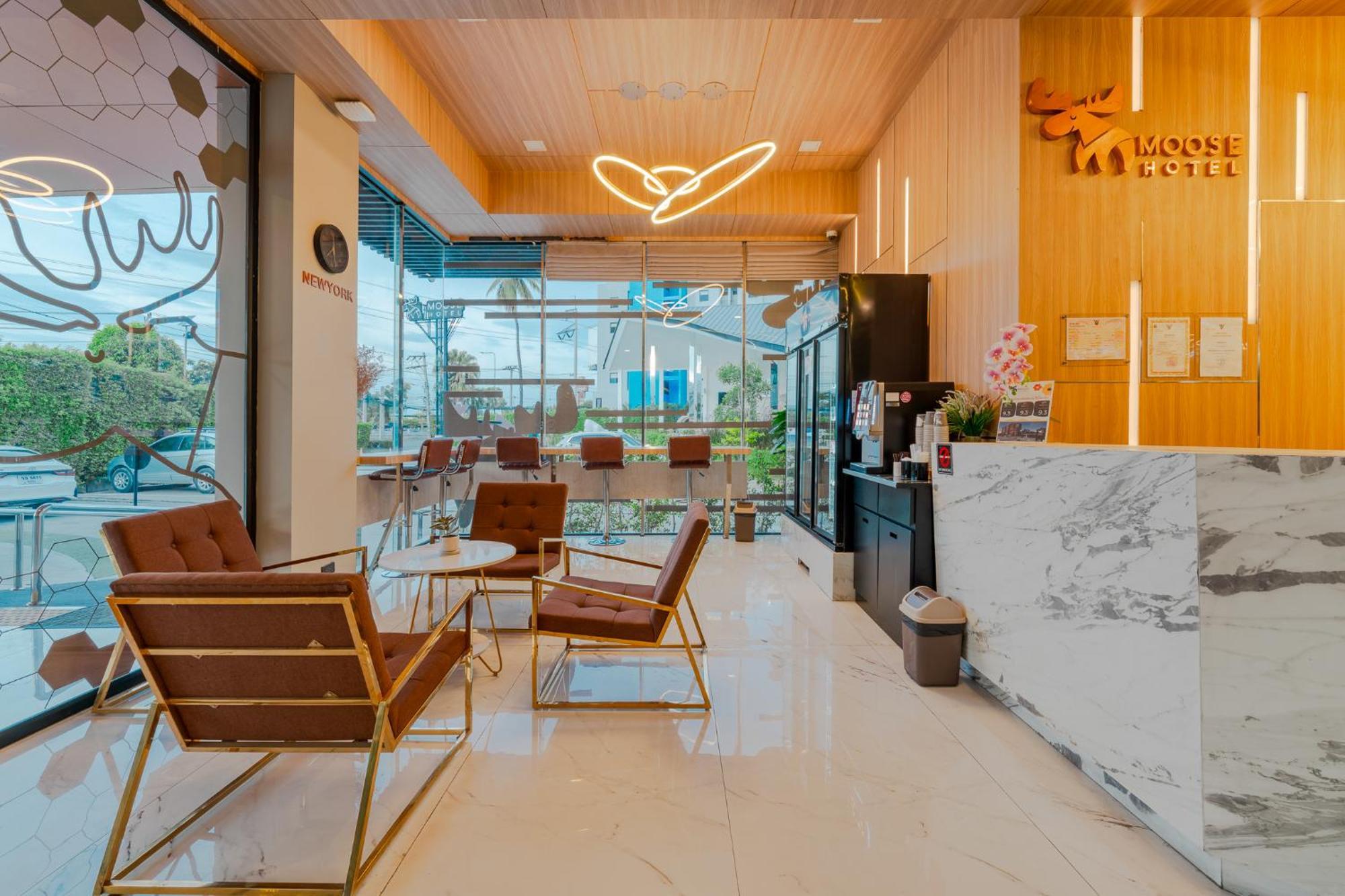 Moose Hotel Chiangmai Chiang Mai Luaran gambar